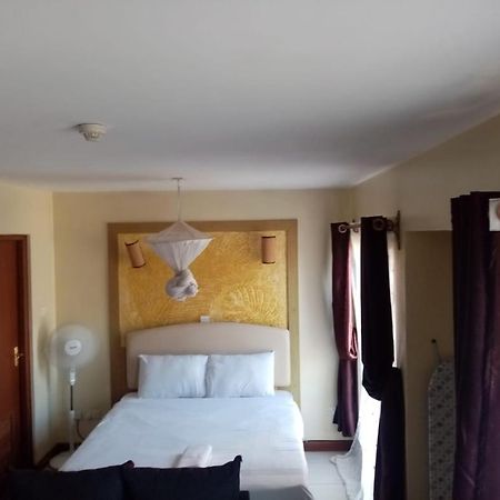 Kim Suites - Mvuli Studio Apartment Nairobi Bagian luar foto