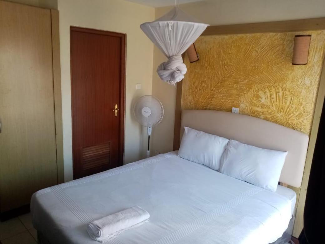 Kim Suites - Mvuli Studio Apartment Nairobi Bagian luar foto